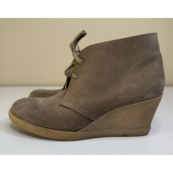 J.Crew Macalister Ankle Bootie Womens 10 Beige Suede Lace Up Crepe Wedge Italy - Picture 1 of 8